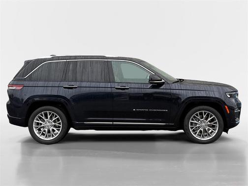 2022 Jeep Grand Cherokee 4xe Summit