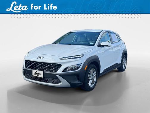 Lunar White 2023 Hyundai KONA SE