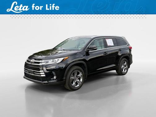 Midnight Black Metallic 2019 Toyota Highlander Limited Platinum