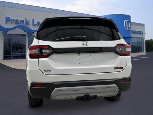 2025 Honda Pilot TrailSport