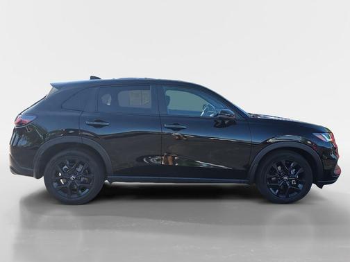 Crystal Black Pearl 2024 Honda HR-V