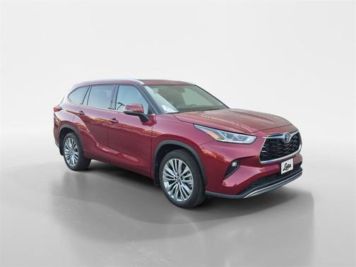 2022 Toyota Highlander Platinum