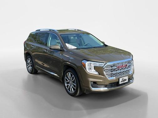 Deep Bronze Metallic 2023 GMC Terrain Denali