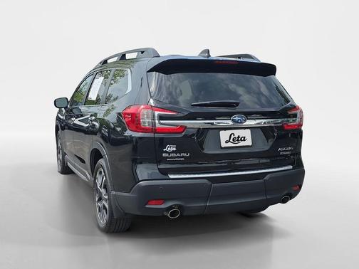 Crystal Black Silica 2023 Subaru Ascent Touring 7-Passenger