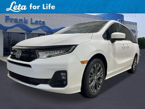 Platinum White 2026 Honda Odyssey Touring