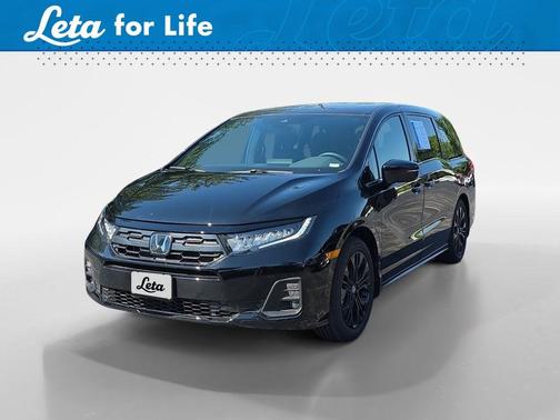 Crystal Black Pearl 2025 Honda Odyssey