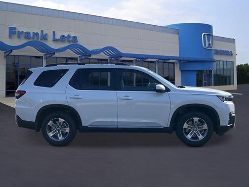 Platinum White 2026 Honda Pilot EX-L