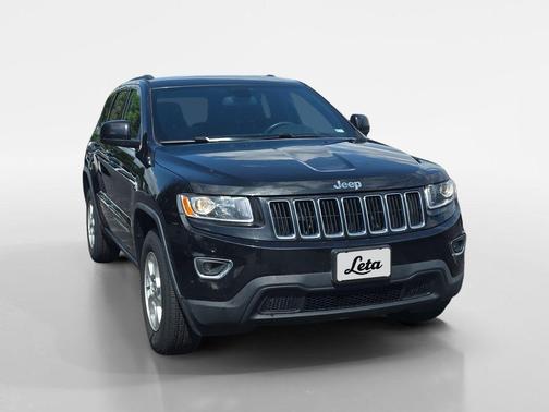 Brilliant Black Crystal Pearlcoat 2016 Jeep Grand Cherokee Laredo