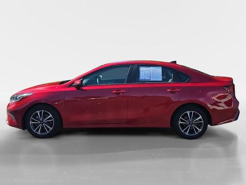 Currant Red 2023 Kia Forte LXS