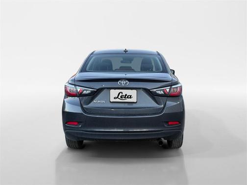2019 Toyota Yaris Sedan LE