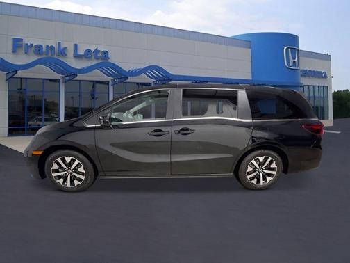 Crystal Black Pearl 2026 Honda Odyssey EX-L