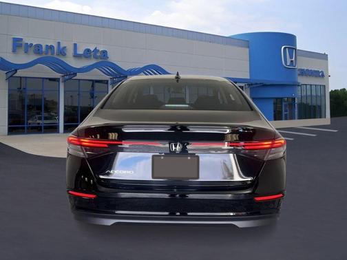 Crystal Black Pearl 2026 Honda Accord SE