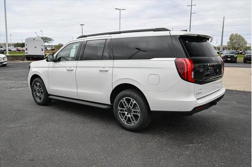 2025 Ford Expedition Max Active 4x4