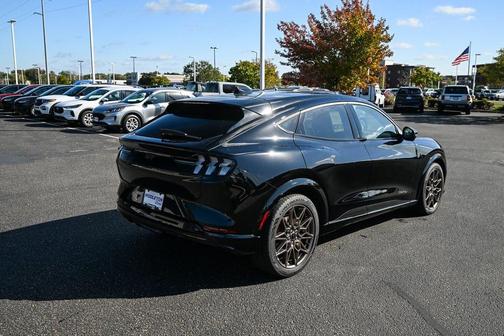 2025 Ford Mustang Mach-E GT