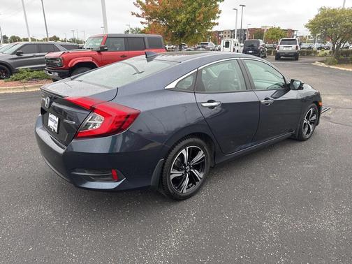 2016 Honda Civic Touring