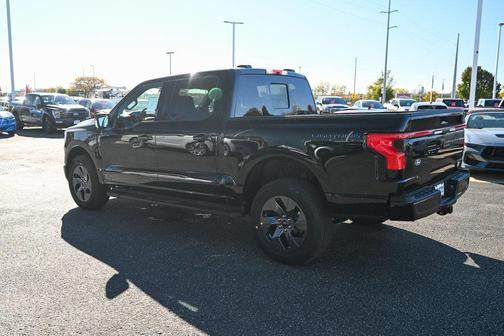 2025 Ford F-150 Lightning LARIAT