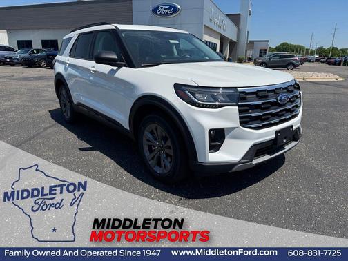Star White Metallic Tri-Coat 2026 Ford Explorer Active