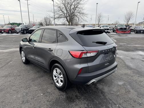 2022 Ford Escape S