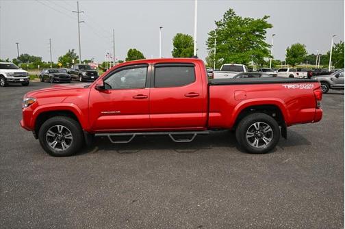 2017 Toyota Tacoma TRD Sport
