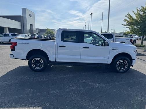 2023 Ford F-150 Lightning XLT