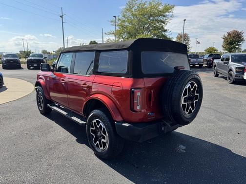 2022 Ford Bronco Outer Banks