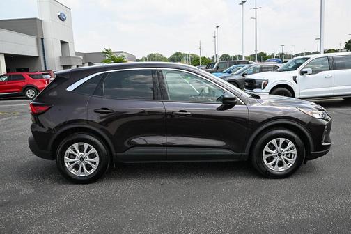 Cinnabar Red Metallic Premium Colorant 2023 Ford Escape Active