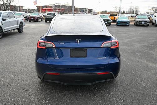 2022 Tesla Model Y Performance Dual Motor All-Wheel Drive