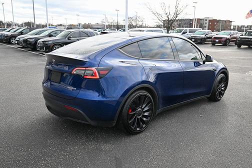 2022 Tesla Model Y Performance Dual Motor All-Wheel Drive