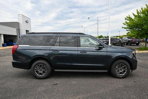 Stone Blue Metallic 2026 Ford Expedition Max Active 4x4