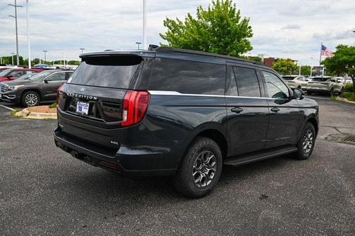 Stone Blue Metallic 2026 Ford Expedition Max Active 4x4