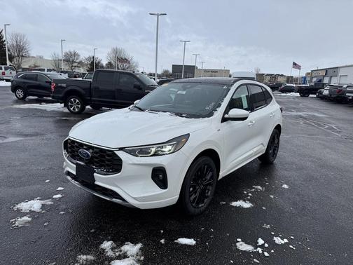 2026 Ford Escape ST-Line Elite