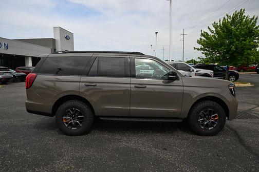 Gray 2026 Ford Expedition Tremor