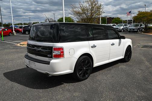 White Platinum Metallic Tri-Coat 2018 Ford Flex Limited w/EcoBoost