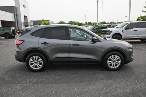 2022 Ford Escape S