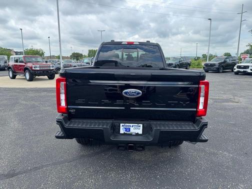 Agate Black Metallic 2026 Ford F-250 XL