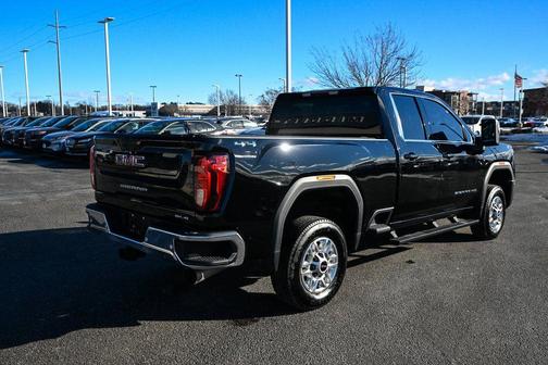 2024 GMC Sierra 2500 SLE