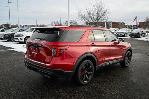 2020 Ford Explorer ST