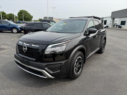2024 Nissan Pathfinder Rock Creek 4WD