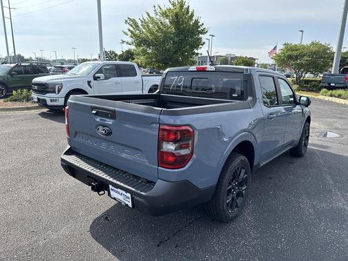 2025 Ford Maverick Lariat