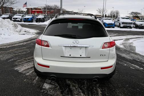2008 INFINITI FX35 Base