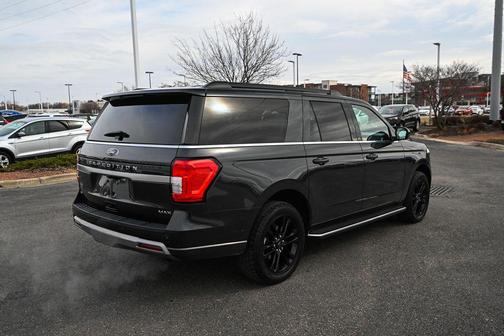2022 Ford Expedition Max XLT