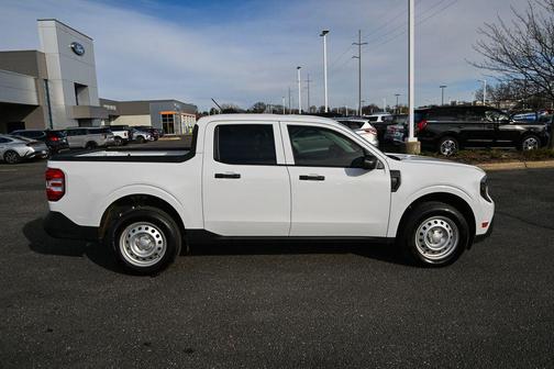 2025 Ford Maverick XL