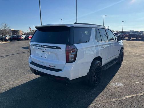 2023 Chevrolet Tahoe 4WD RST