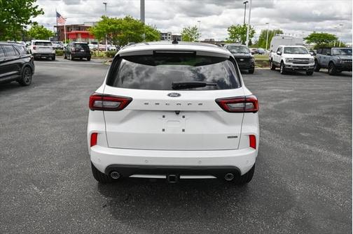 2025 Ford Escape ST-Line Elite