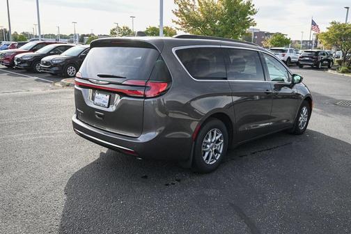 2021 Chrysler Pacifica Touring