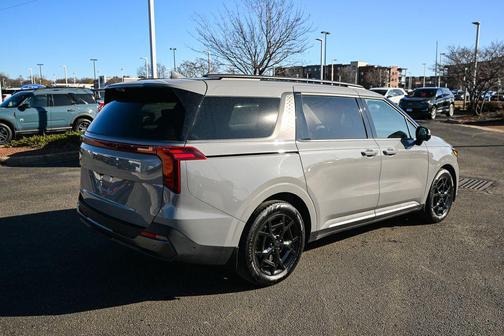 2025 Kia Carnival SX Prestige