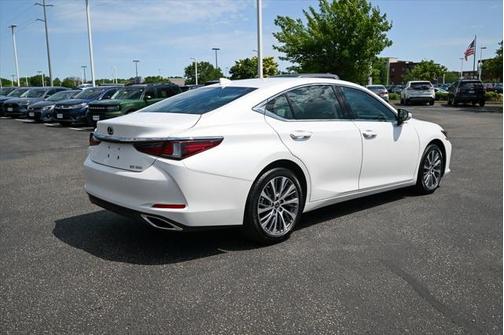 2019 Lexus ES 350 Base