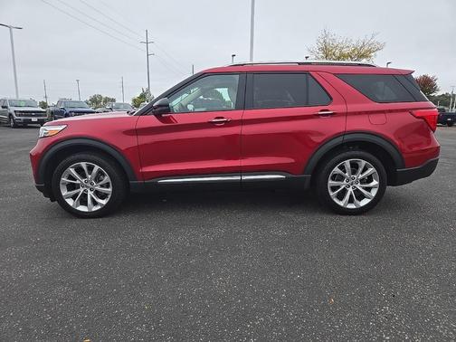 2022 Ford Explorer Platinum