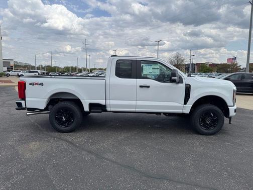 Oxford White 2026 Ford F-250 XL