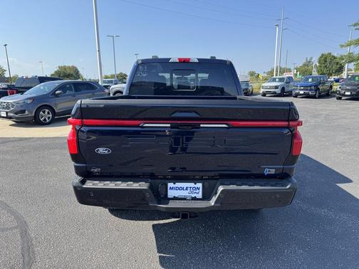 2025 Ford F-150 Lightning LARIAT